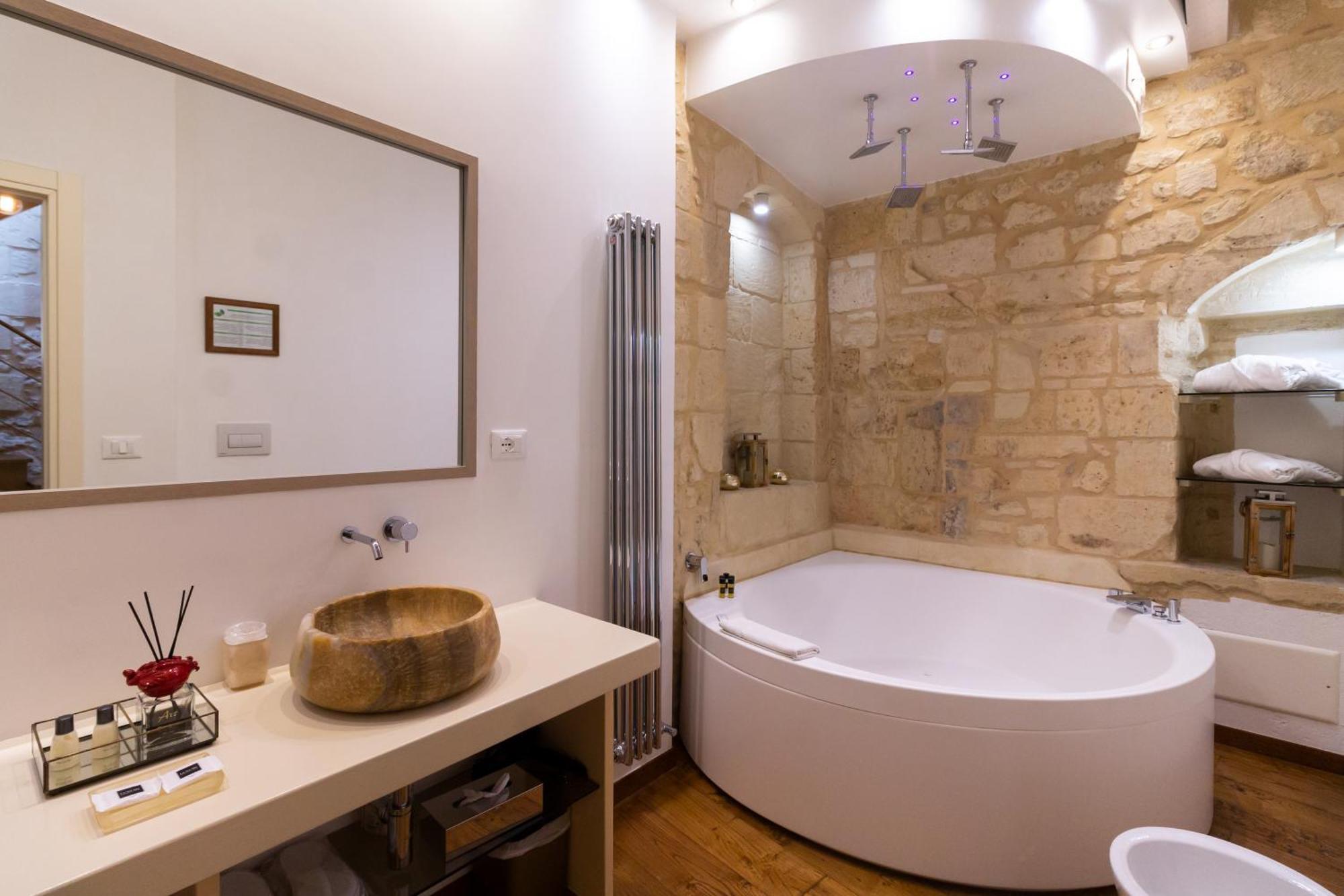Le Nicchie Luxury Bed & Breakfast 2*